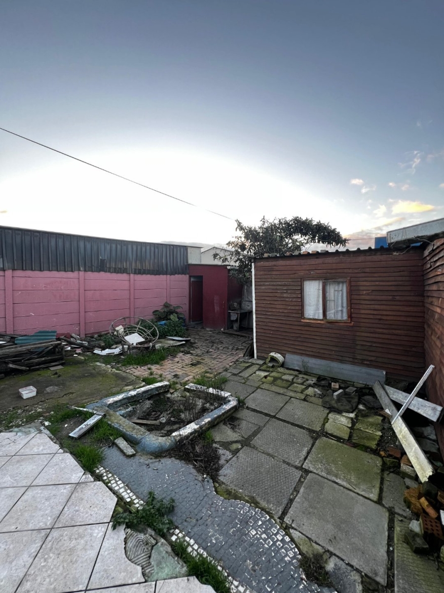 2 Bedroom Property for Sale in Bellville South Western Cape